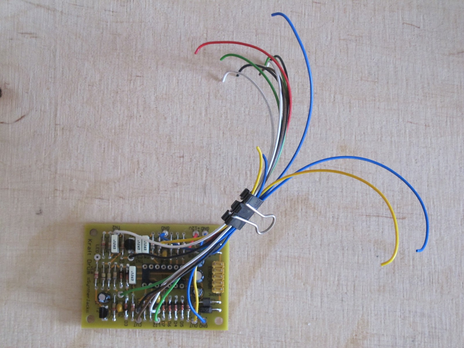 Eurorack module DIY tutorial (4) wiring SyntherJack