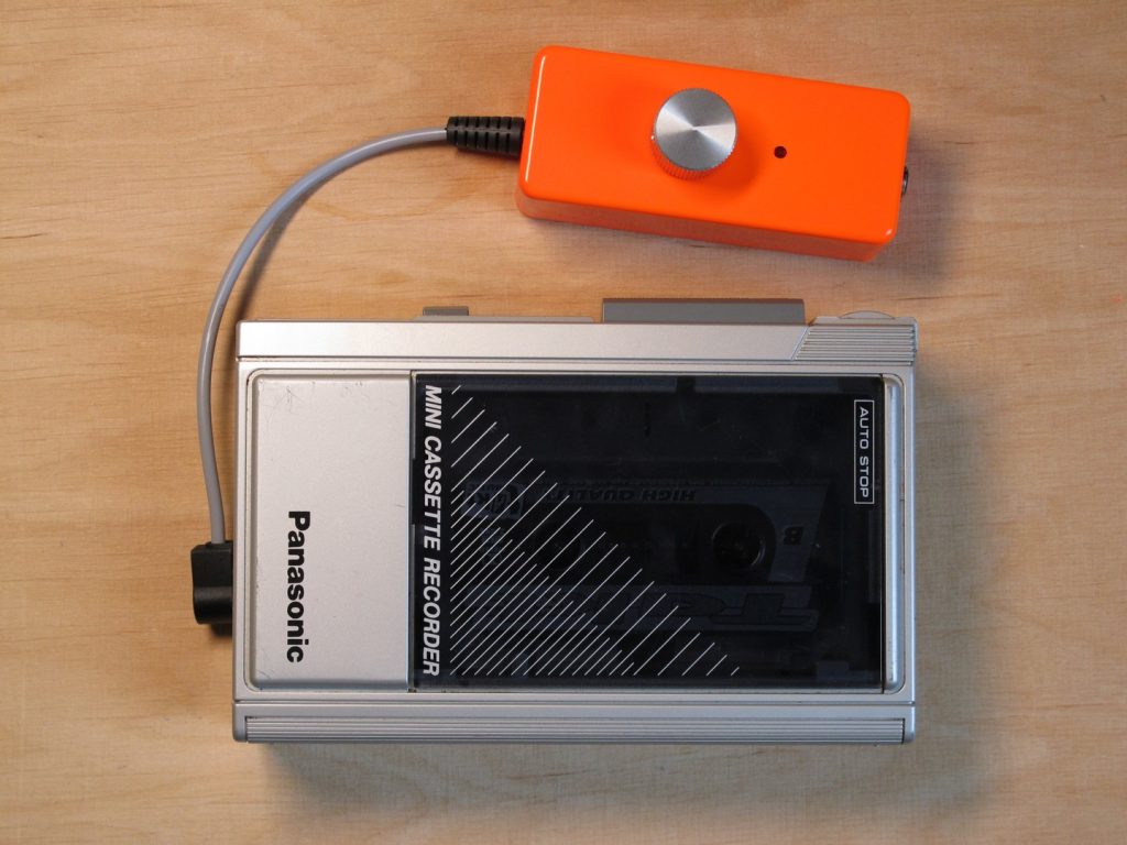 Cassette recorder with CV speed controller SyntherJack
